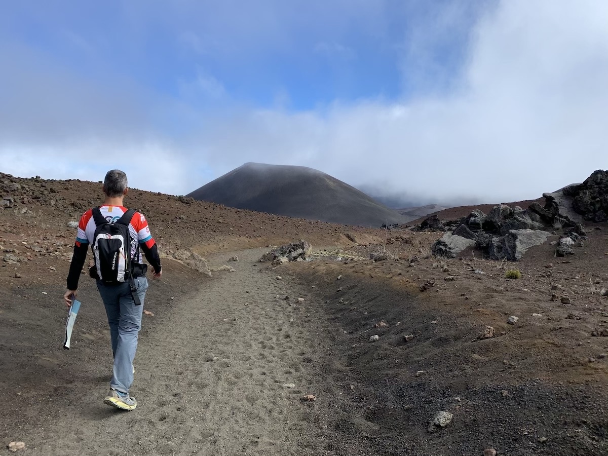 haleakala trail maui hawaii